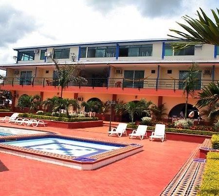 Hotel Villa Karen Puerto Gaitan Bagian luar foto